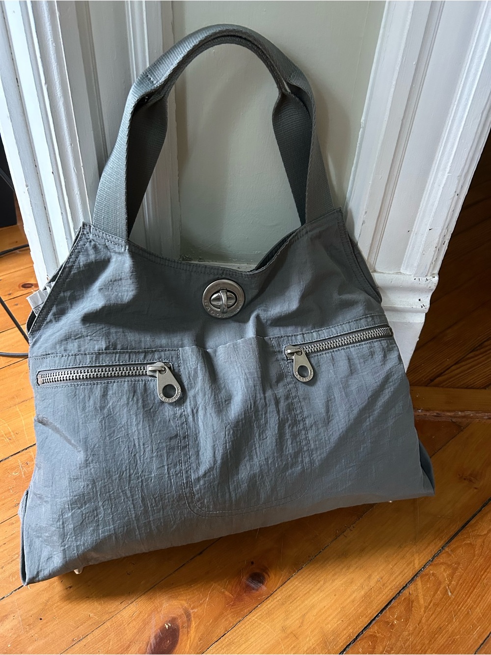 Baggallini Paris Satchel Hand Bag Pewter Gray nylon